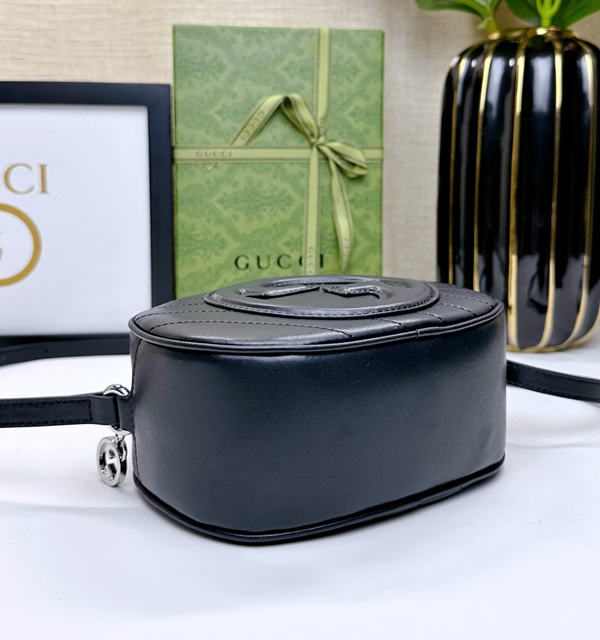 激安グッチバッグコピー角部分ディテール